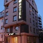 Vlaho Hotel