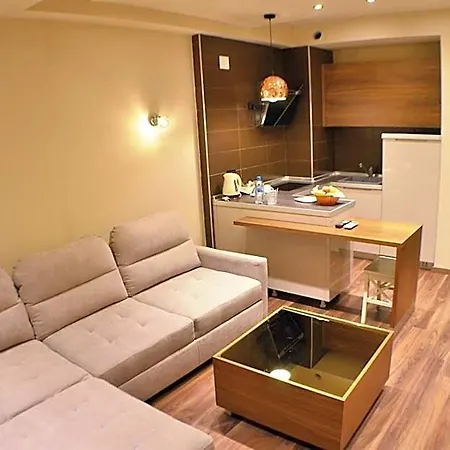 Vlaho Hotel 3*