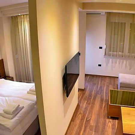 Vlaho Hotel