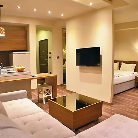 Hotel Vlaho 3*