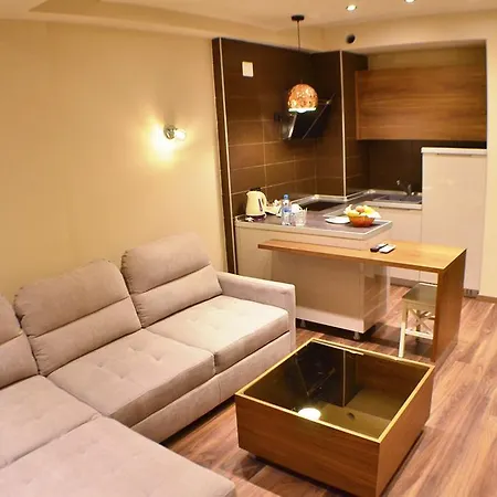 Vlaho Hotel 3*