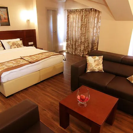Vlaho Hotel